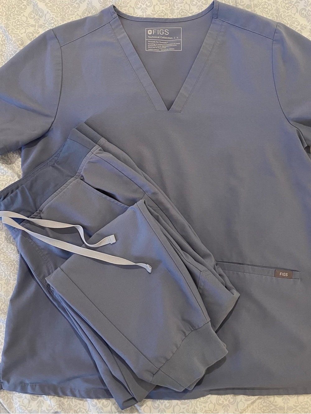 Figs Scrubs set in Vapour Blue Space Dye